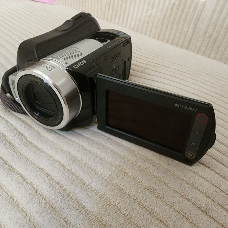 Sony HDR-SR10 Handycam Digital Camcorder Video Camera 40GB HDD Tested W/ Battery