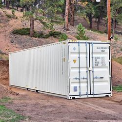 20ft/40ft Containers w/ delivery & lifetime watertight warranty included