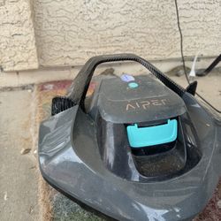 Aiper Pool Vacuum 