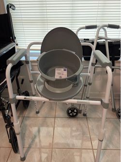 Medline bedside commode