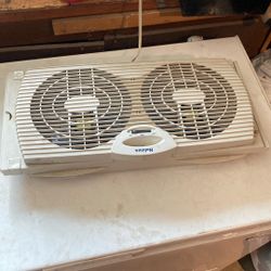 Dual Window Fan