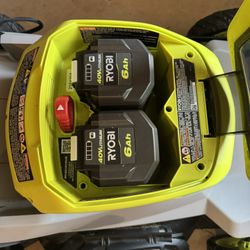 Ryobi 40V HP with 2 Batteries / Edge Trimmer & Leaf Blower