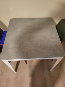 Arlite premium quality kitchen table