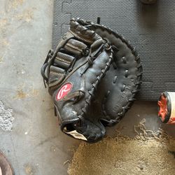 Youth First Baseman’s Glove 