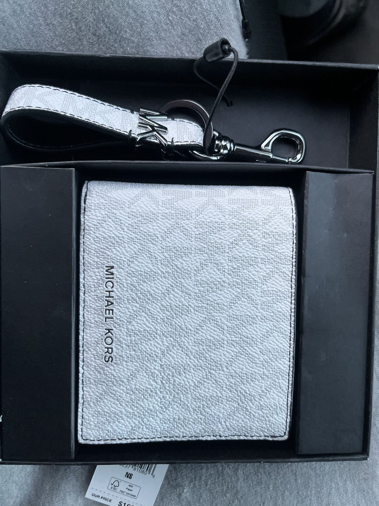 MICHEAL KORS WALLET