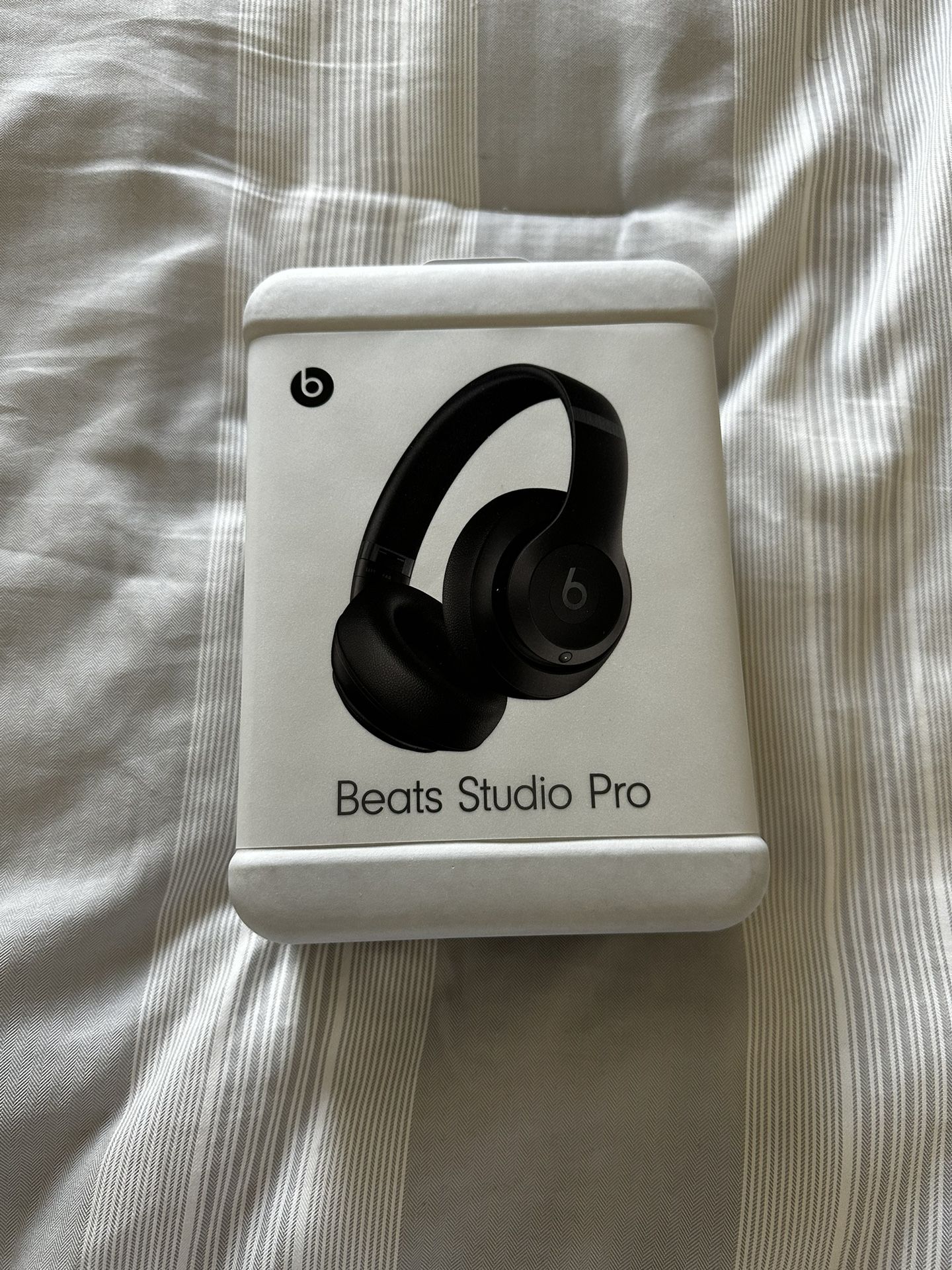 Beats Studio Pros Brand New