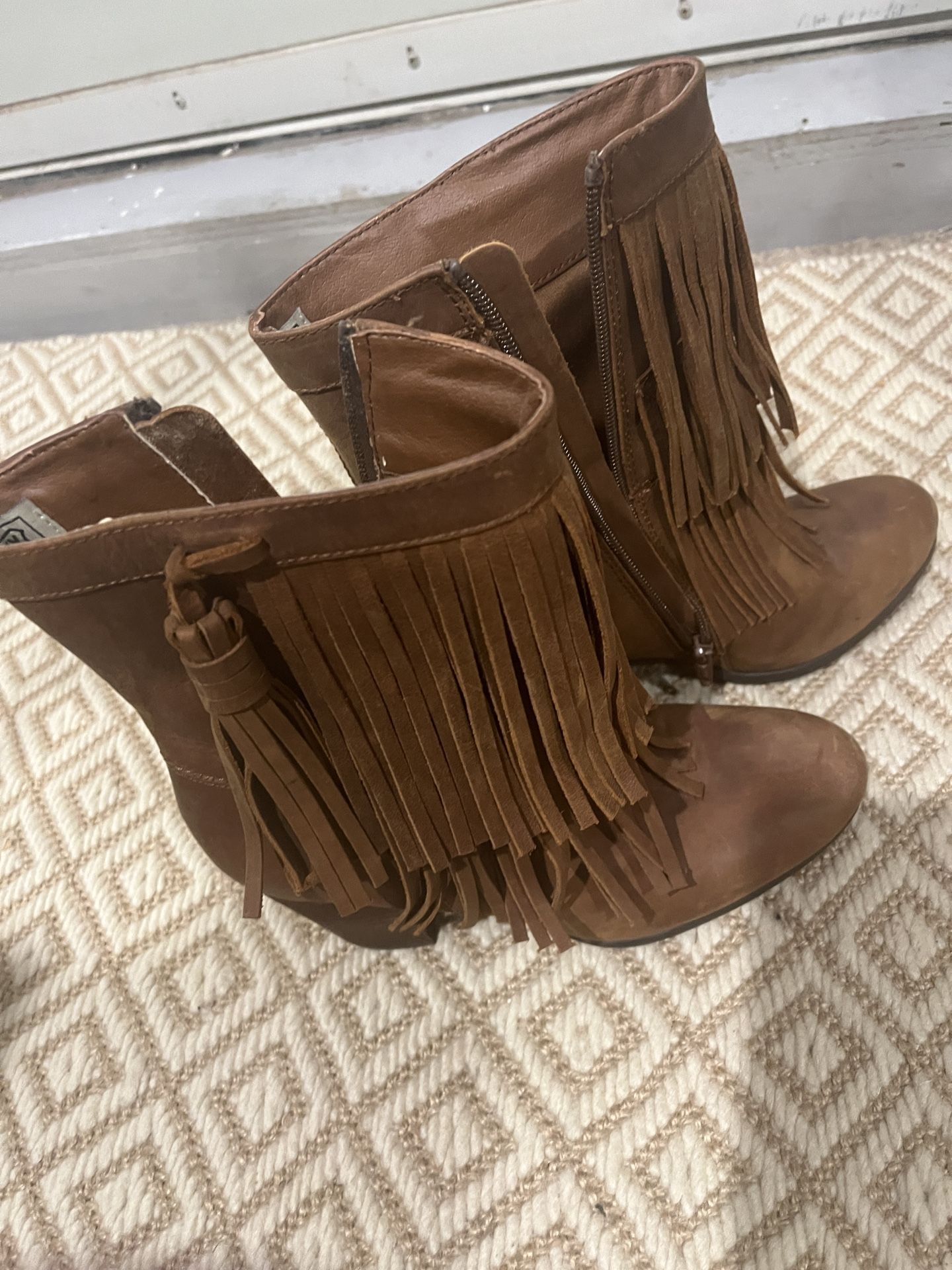 Brown leather boots with Fringe Size 7