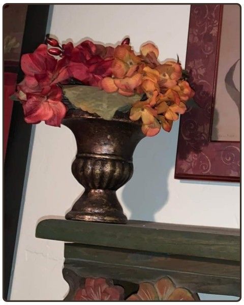 BRONZE BROWN GOLD VASE ORANGE RED WARM COLORED FLORAL FLOWER ARRANGEMENT BOUQUET TABLE DECOR DISPLAY