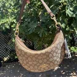 COACH signature C design Shoulder Bag
