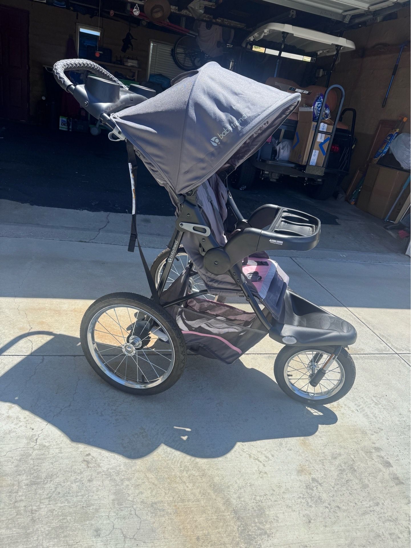 Jogging stroller