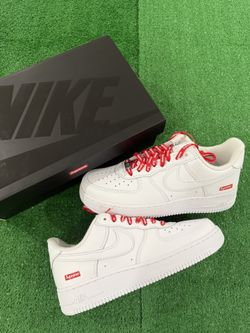 Nike Air Force 1 Low Supreme White