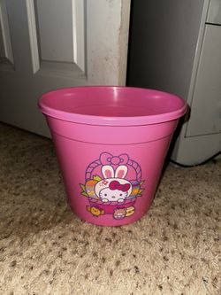 Hello Kitty Easter Basket