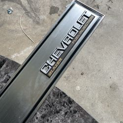 CHEVY K5 BLAZER TAILGATE TRIM PANEL