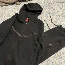 Nike Tech Set Size M