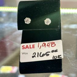 1/2ct Each Diamond Stud Earrings! 