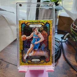Josh Giddey Prizm Gold Sparkle Sssp 10/24 Well centered Gem 10?