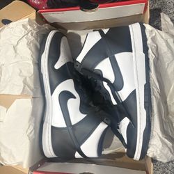 Nike Dunks