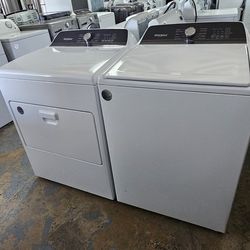 WHIRLPOOL WASHER AND DRYER SET