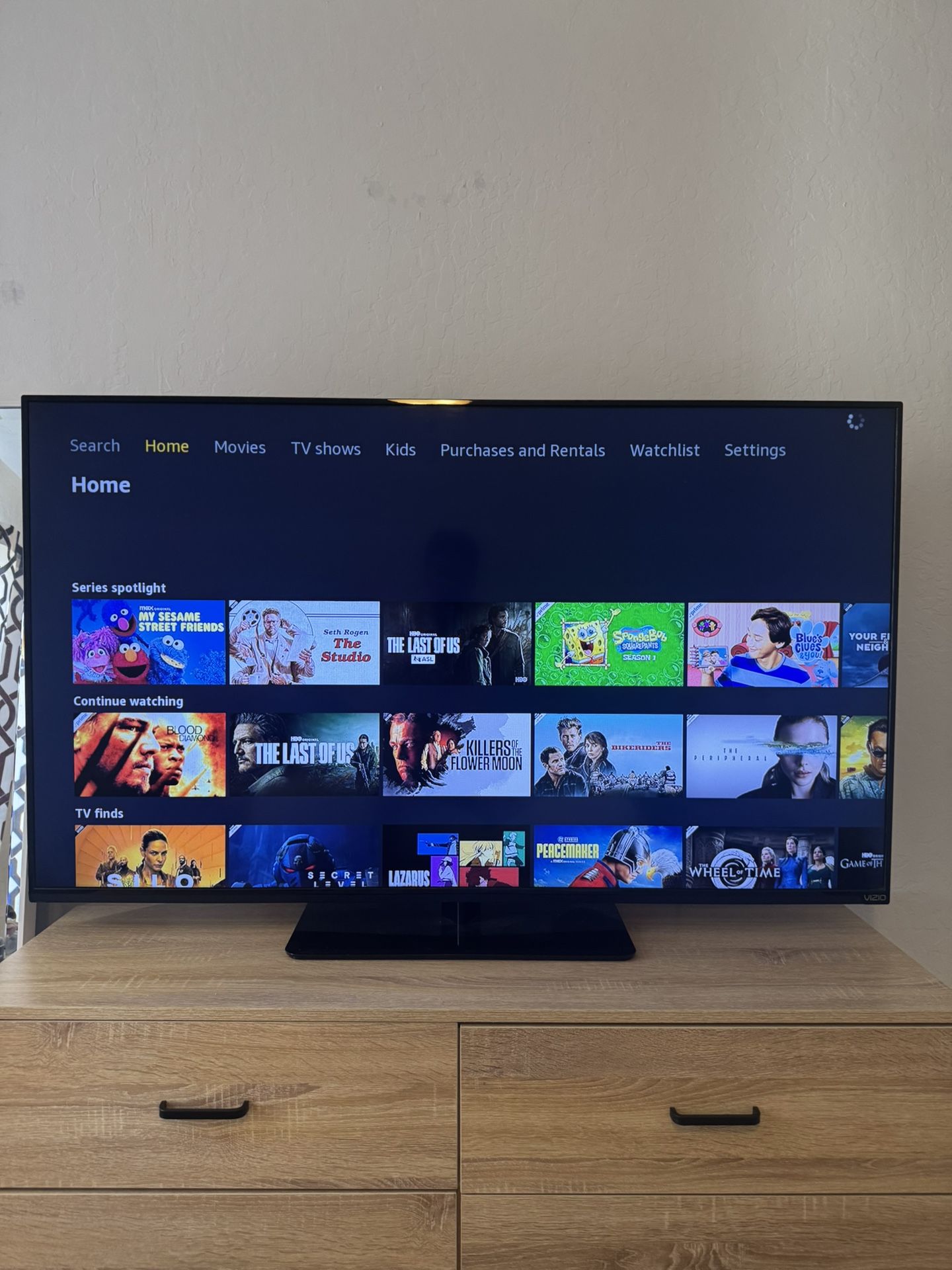 VIZIO 49’ TV