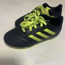 Toddler Soccer Shoes