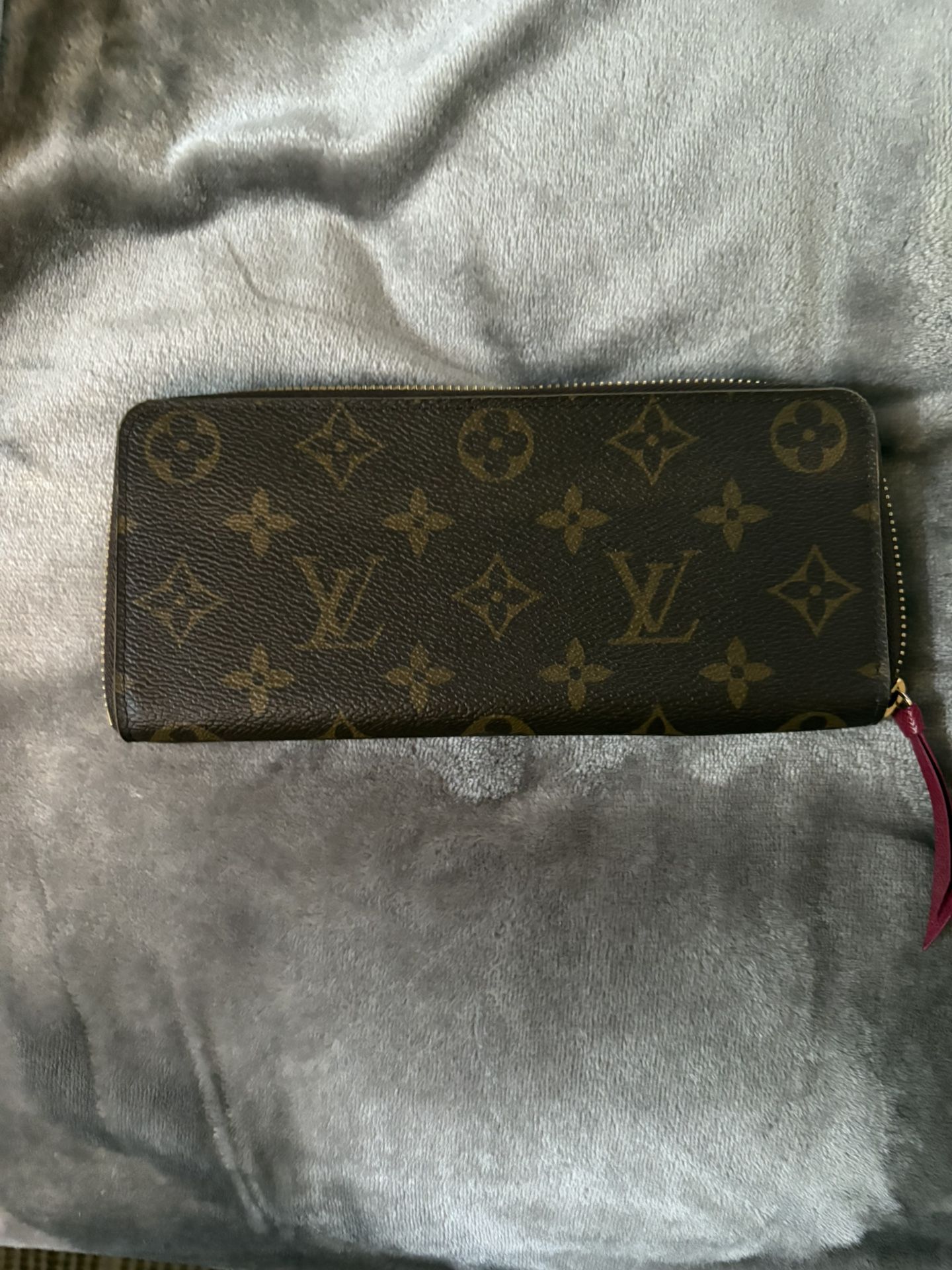 Louis Vuitton Wallet Authentic