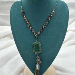 Premier Designs Malachite Pendant Necklace Bronze Tone Chain 30” Long 3 1/2” Ext 6” Tassel Great Condition