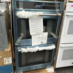 Brand New Stainless Steel 30” Cafe Double Oven Convection Smart