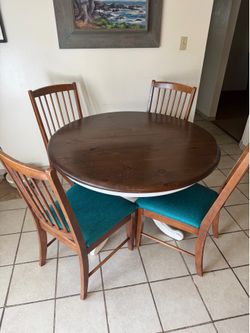 Kitchen table