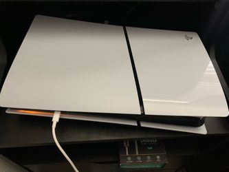 PS5  **DIGITAL** **TRADE FOR SERIES X**