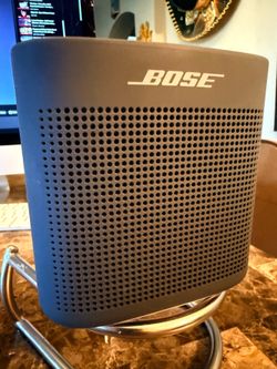 Bose SoundLink Color Waterproof Portable Bluetooth Speaker II, Black like new