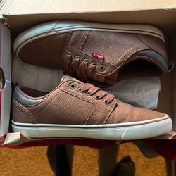 Mens Levi Shoes