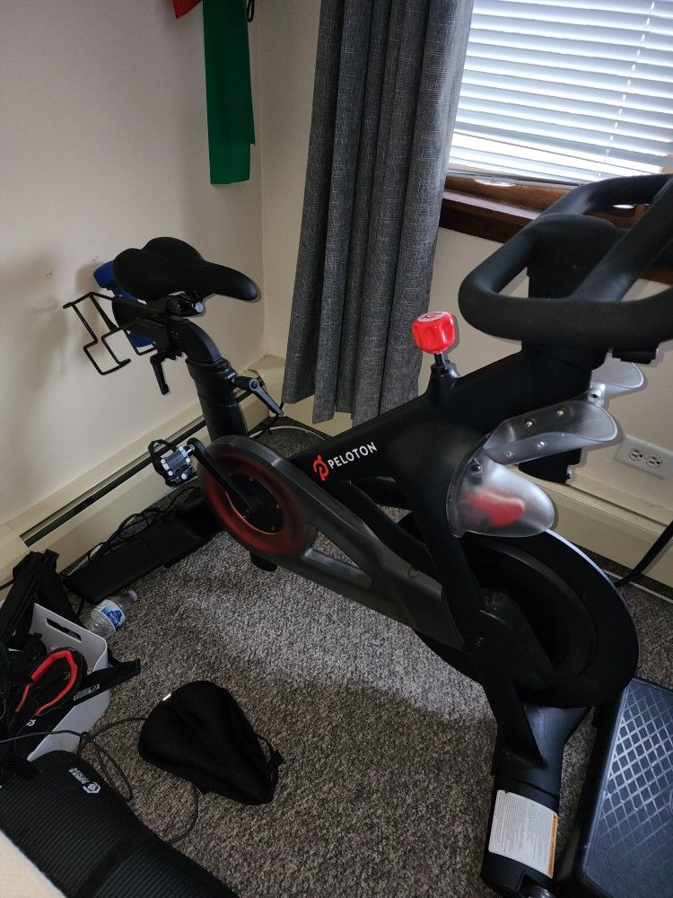 Peloton Bike