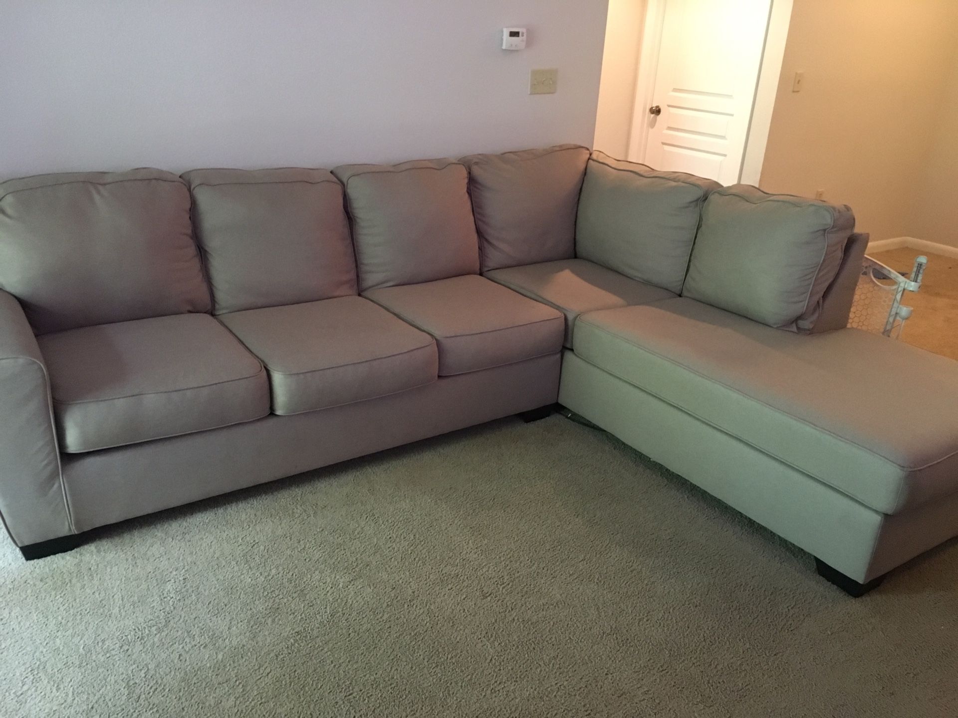 sectional couch like new