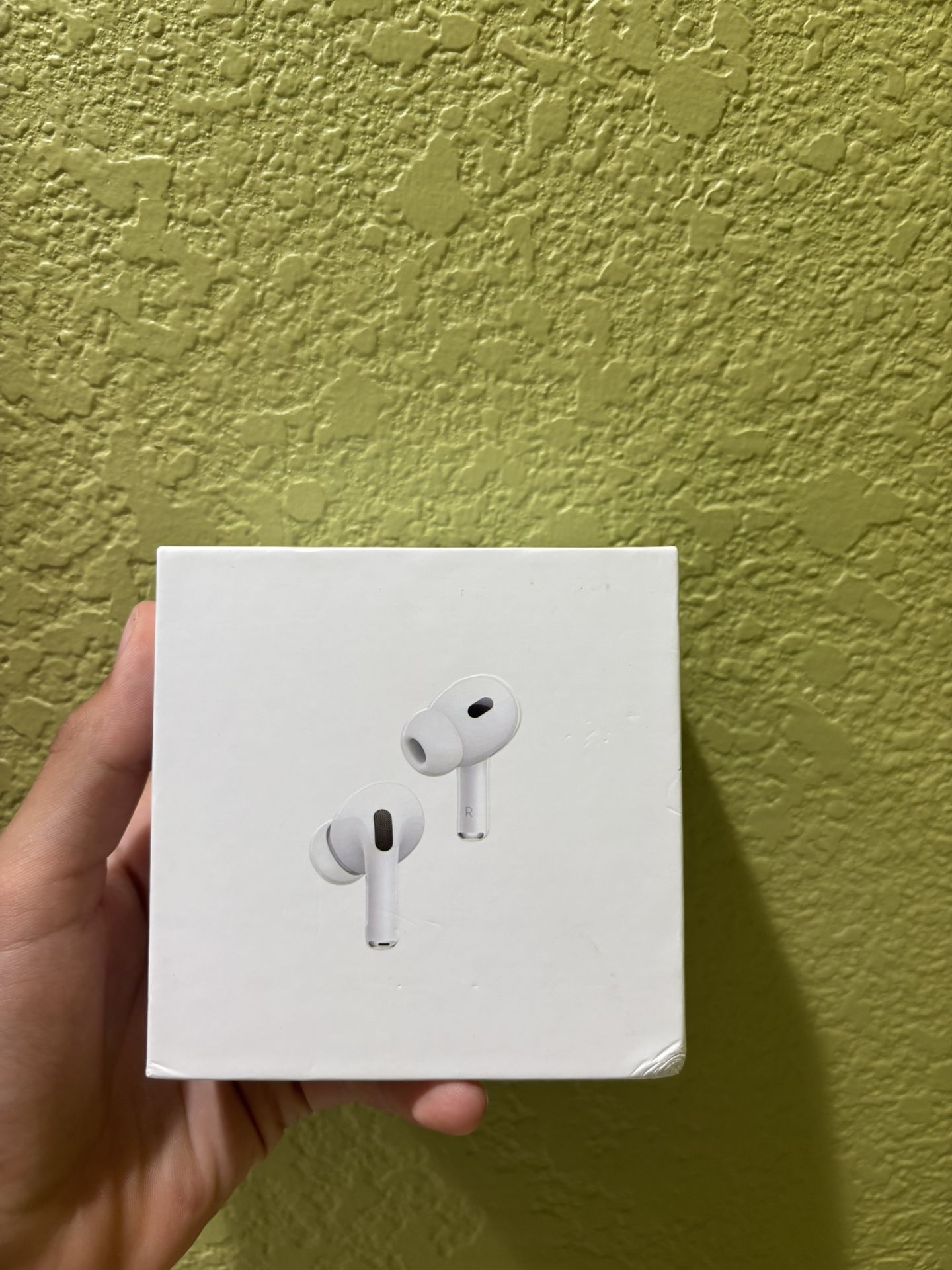 AirPods Gen 2