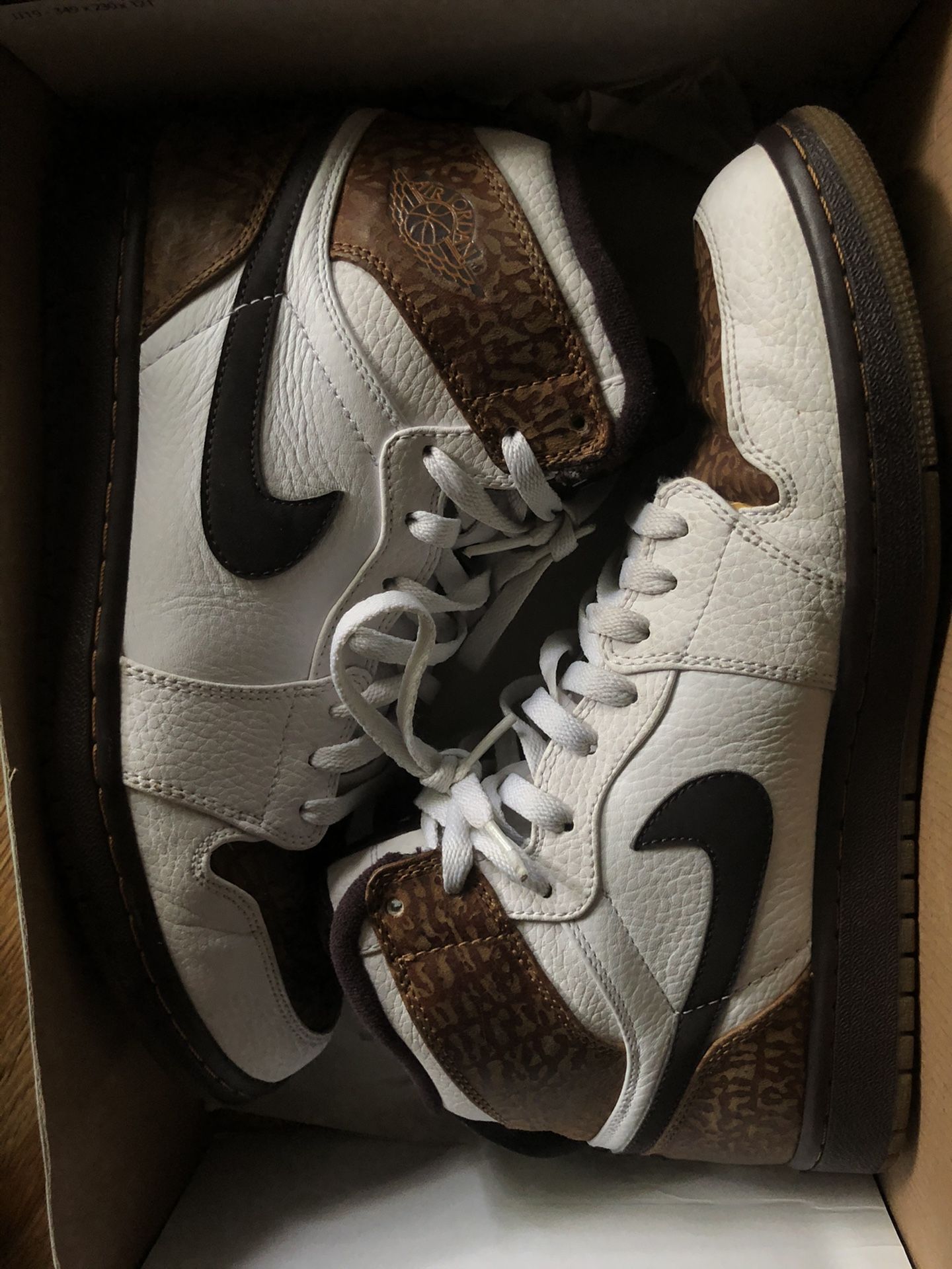 Air Jordan High Retro 1