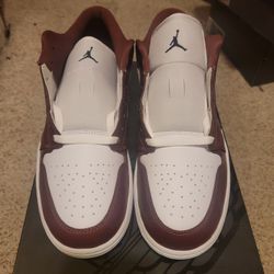 Size 11 Air Jordan LOW SE