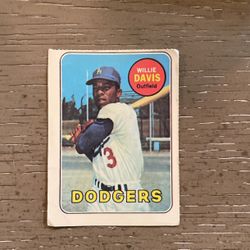 1968 Topps Willie Davis Los Angeles Dodgers No. 65