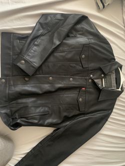 LEVIS LEATHER JACKET