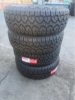 Vendo 285/70/R17 las 4 llantas Alterrain las 4 por $580