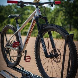 Specialized Fuse Expert Mountain Bike 