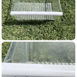 GE REFRIGERATOR CRISPER DRAWER - PART# 162D8655  WR32X1493
