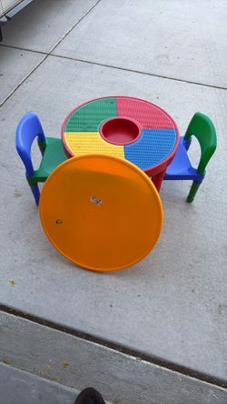 Tot Tutors Kids Table & Chairs