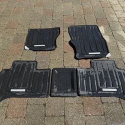 Range Rover Rubber Floor Mats