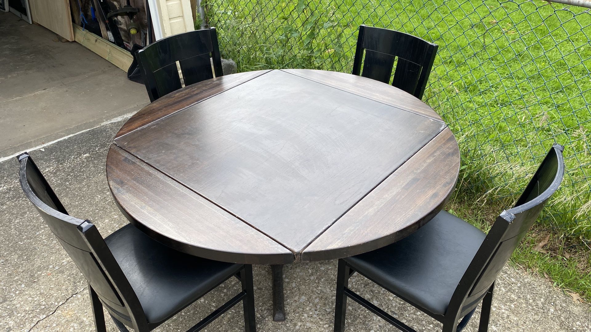 Awesome table 100% wood