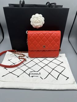 Chanel SQUARE Wallet On Chain Classic Red Caviar 