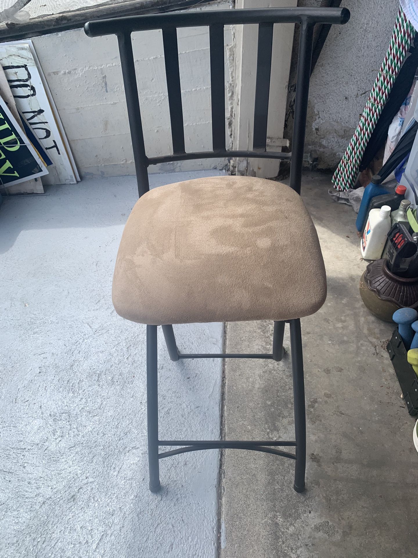 ONE . Foldable Bar Stool . Metal Frame.