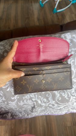 Authentic Louis Vuitton Emilie Wallet for Sale in Bothell, WA - OfferUp