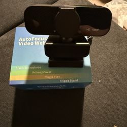 Video Webcam HD Auto Focus With Tripod Stand 