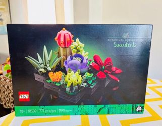 LEGO 10309 Botanical Collection Succulents Building Set 771 Pcs