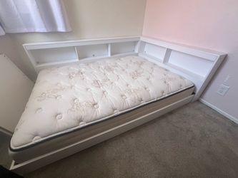 Full Size Floor Bed